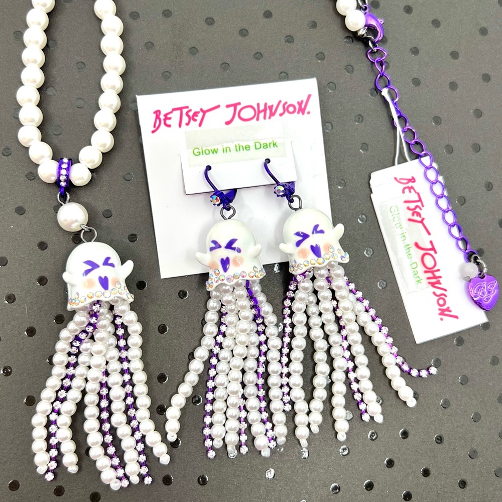 Betsey Johnson ‘Punk ‘N Spice’ Laughing Ghost Necklace & Earrings Set  NWT!